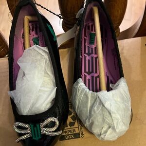 NWT Girl’s size 1 Wicked Black shoes